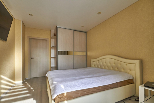 Продажа 2-комн квартиры им академика О.К.Антонова ул., 26Б