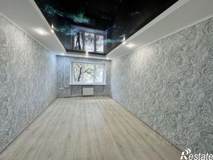 3-комн квартира улица Лебедева-Кумача, 67,  д. 67