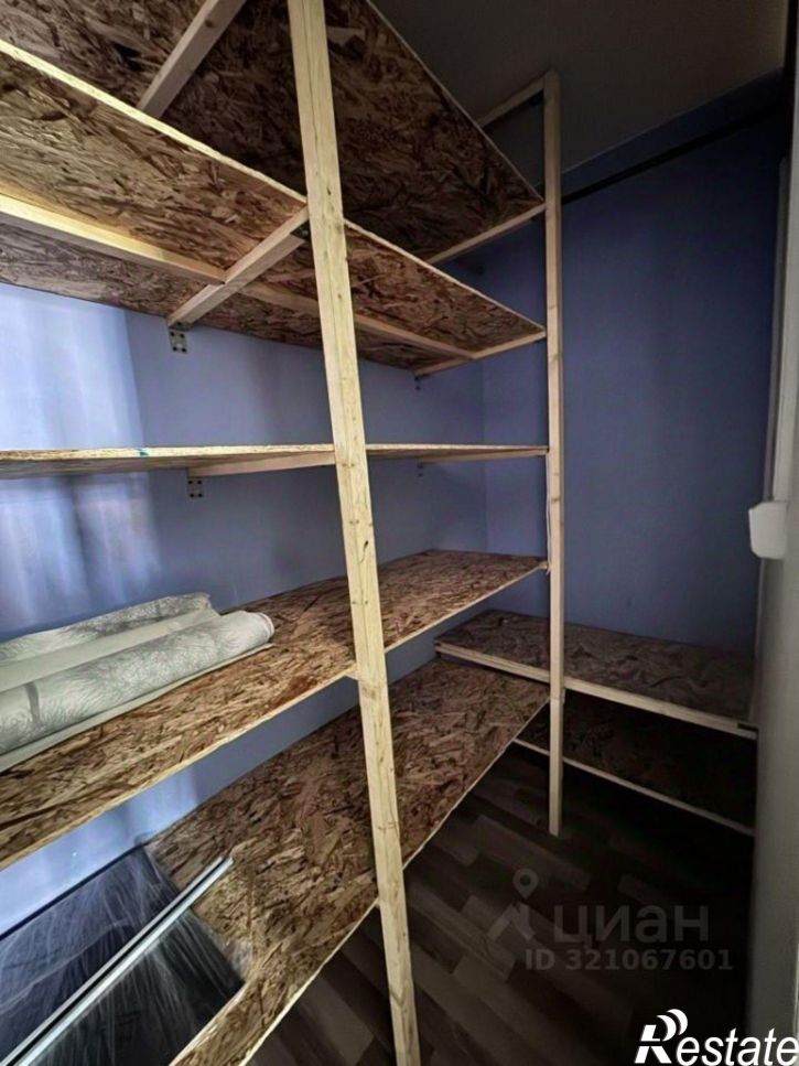 3-комн квартира улица Лебедева-Кумача, 67,  д. 67