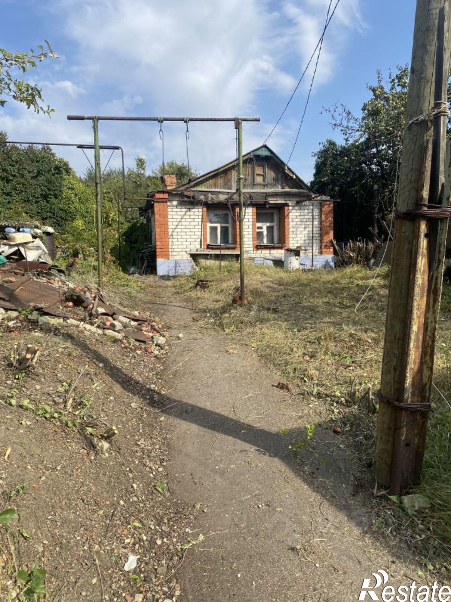 Купить дачу, дом, коттедж за 3 000 000 рублей на ул им Крылова Н.И., 1