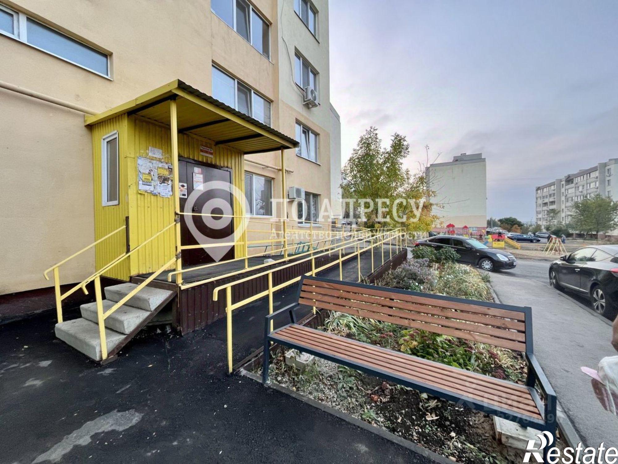 Купить квартиру за 3 300 000 рублей на улица имени Скоморохова Н. М., 23