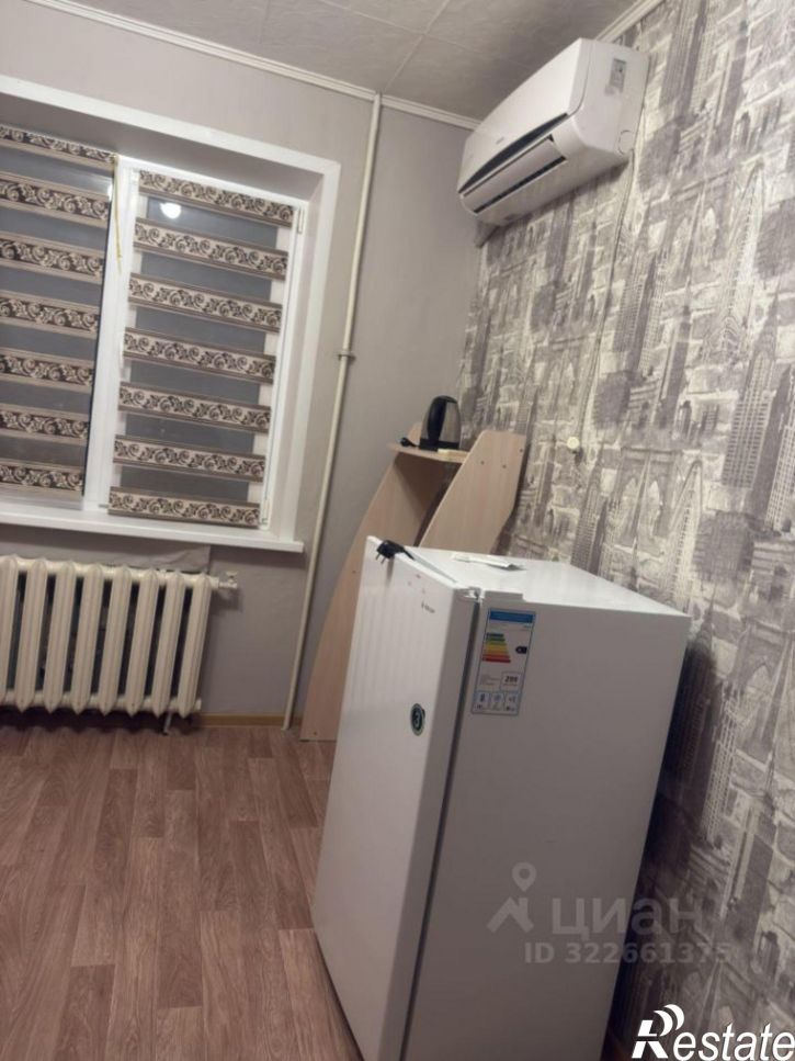 Комната Топольчанская улица, 1,  д. 1