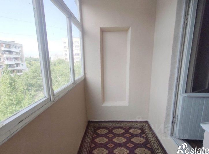 2-комн квартира улица Азина, 19А,  д. 19А