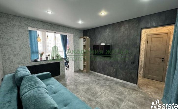 1-комн квартира улица Романтиков, 48А,  д. 48А