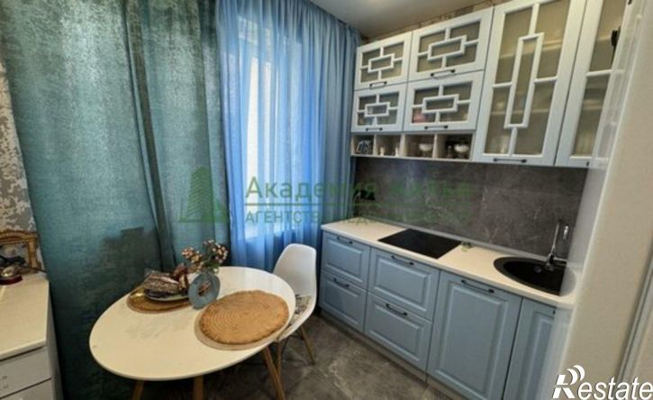 1-комн квартира улица Романтиков, 48А,  д. 48А