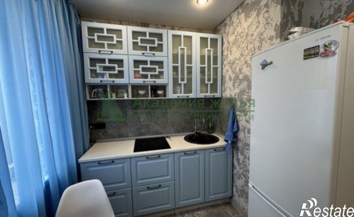 1-комн квартира улица Романтиков, 48А,  д. 48А