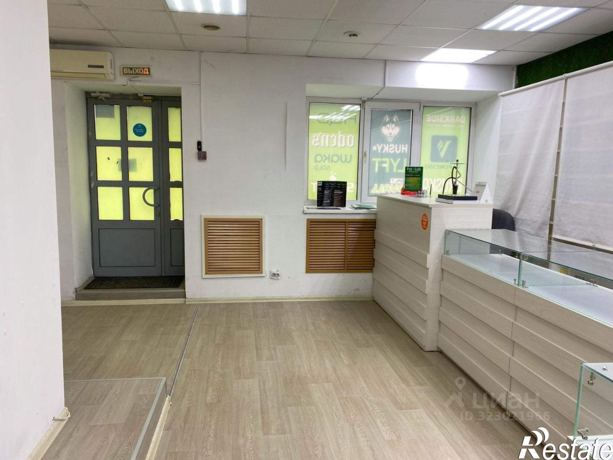 Сдать торговое помещение за 35 000 рублей на улица Жуковского, 24