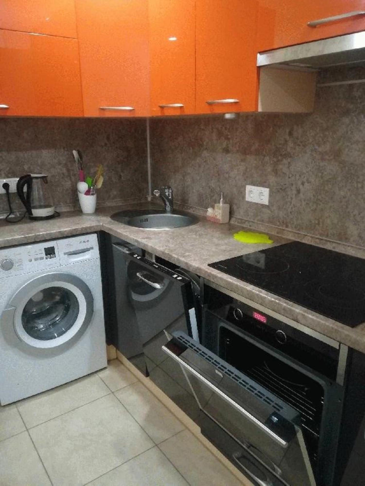 Сдать квартиру за 14 000 рублей на Лунная, 30А