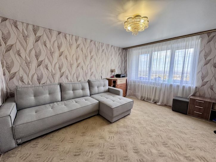 3-комн квартира Гвардейская ул., 42а