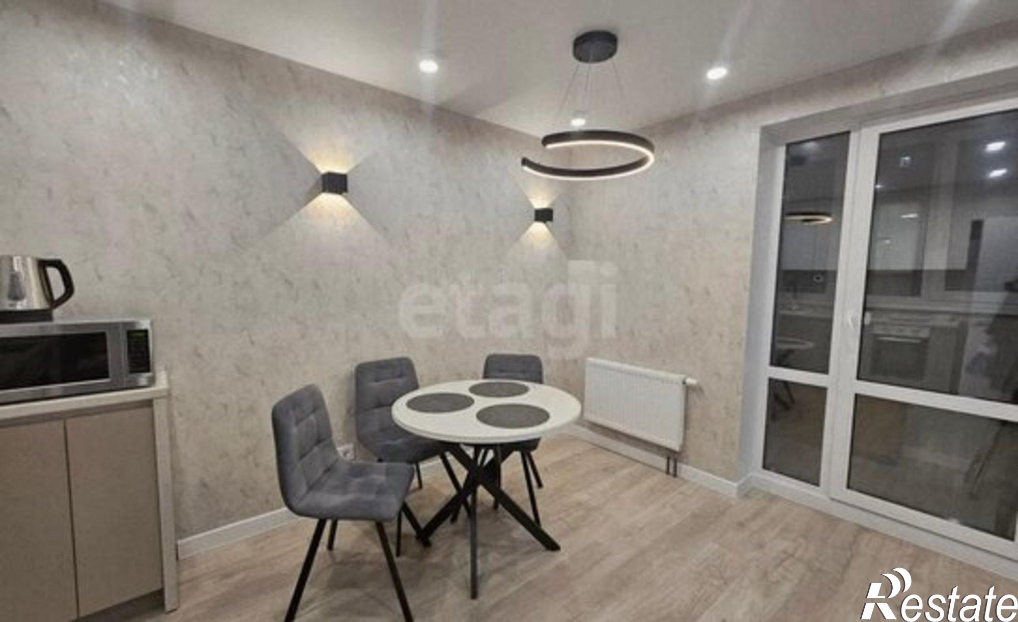 Купить квартиру за 5 000 000 рублей на проспект Героев Отечества, 5А