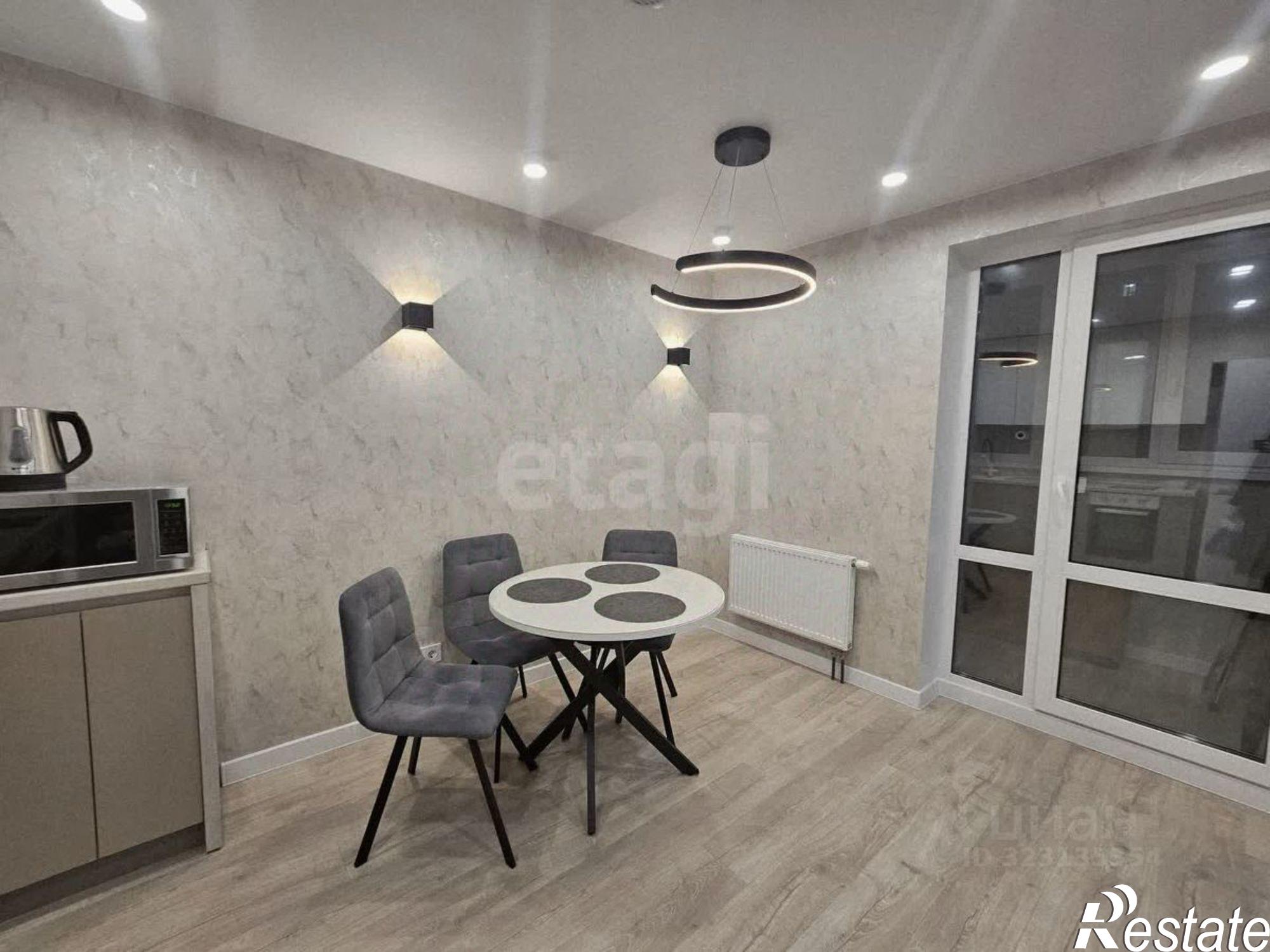 Купить квартиру за 5 000 000 рублей на проспект Героев Отечества, 5А