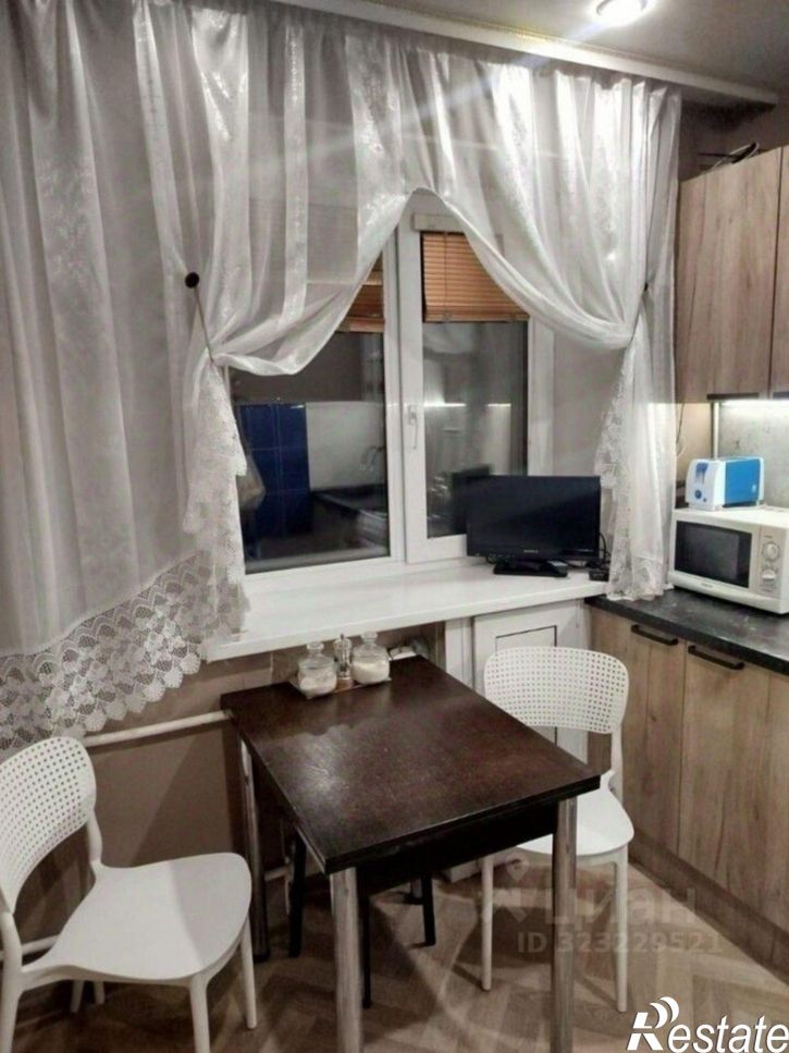 3-комн квартира ул Высокая, 6,  д. 6