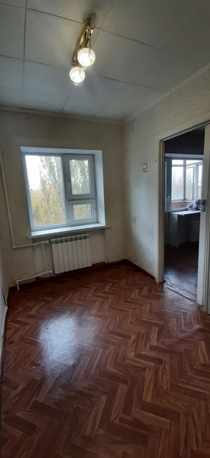 2-комн квартира проспект Строителей, 68