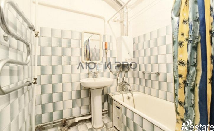 2-комн квартира проспект 50 лет Октября, 63,  д. 63