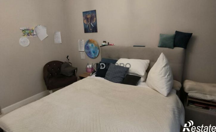 3-комн квартира улица Емлютина, 49,  д. 49