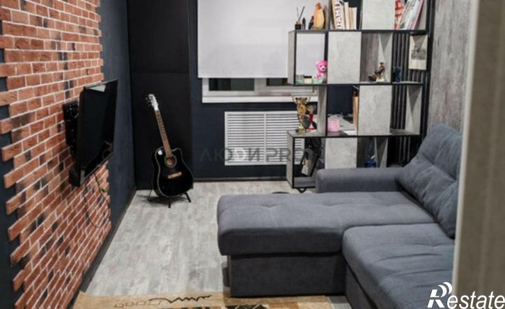 3-комн квартира улица Емлютина, 49,  д. 49