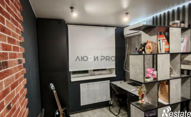 3-комн квартира улица Емлютина, 49,  д. 49