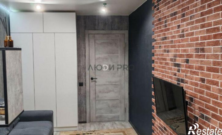 3-комн квартира улица Емлютина, 49,  д. 49