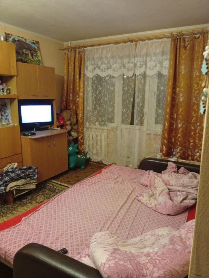 1-комн квартира Строителей пр-кт, 44\1