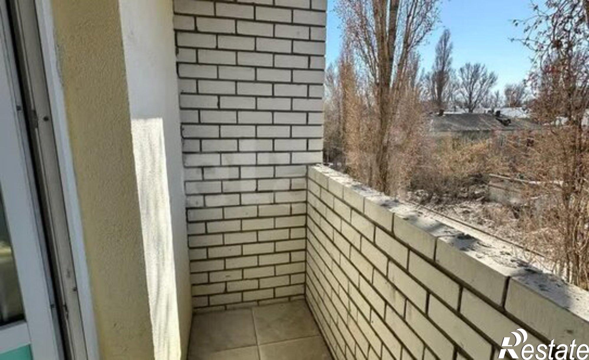 Купить квартиру за 3 400 000 рублей на Миллеровская улица, 15