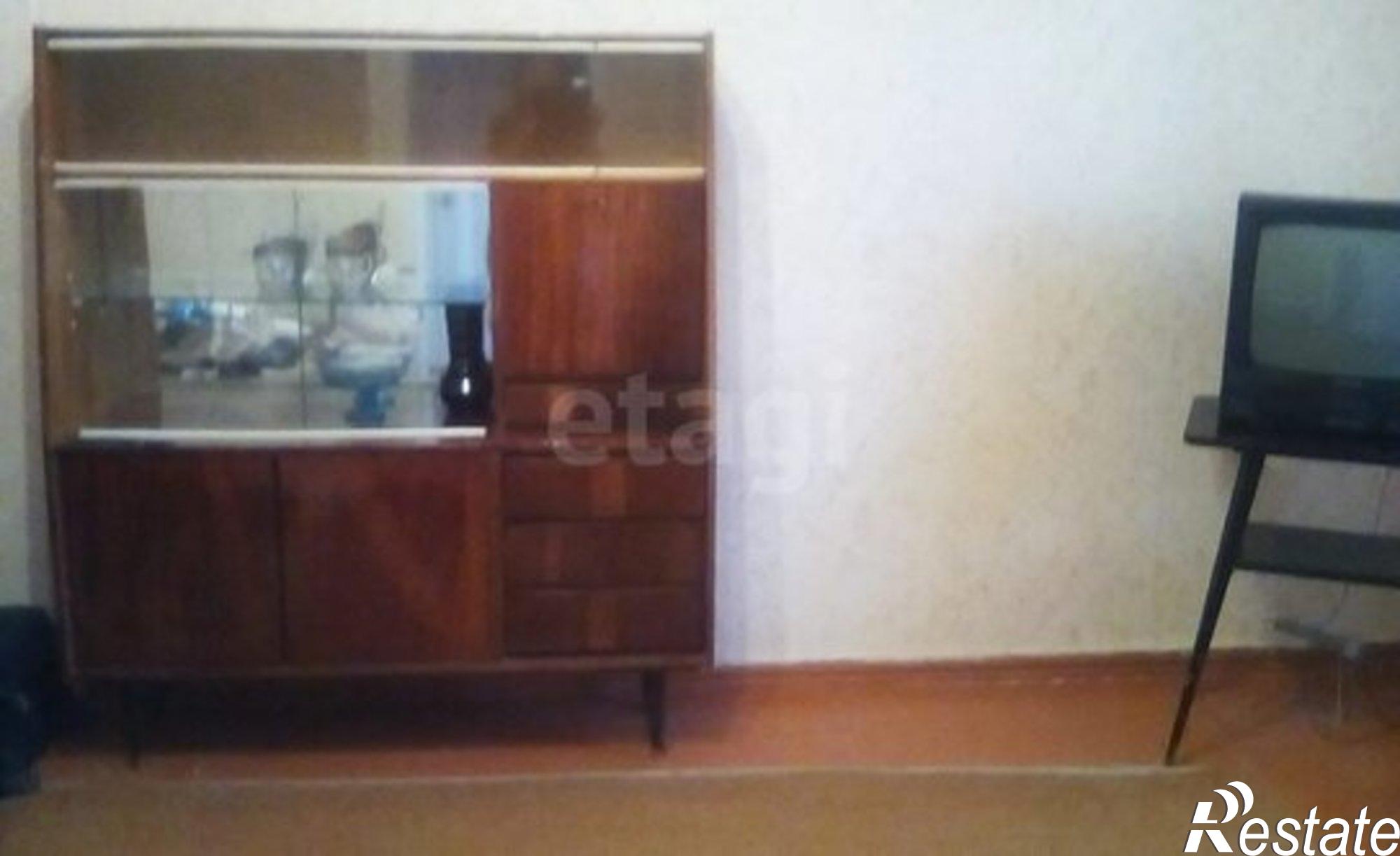 Купить квартиру за 2 500 000 рублей на 3-я Поперечная улица, 2