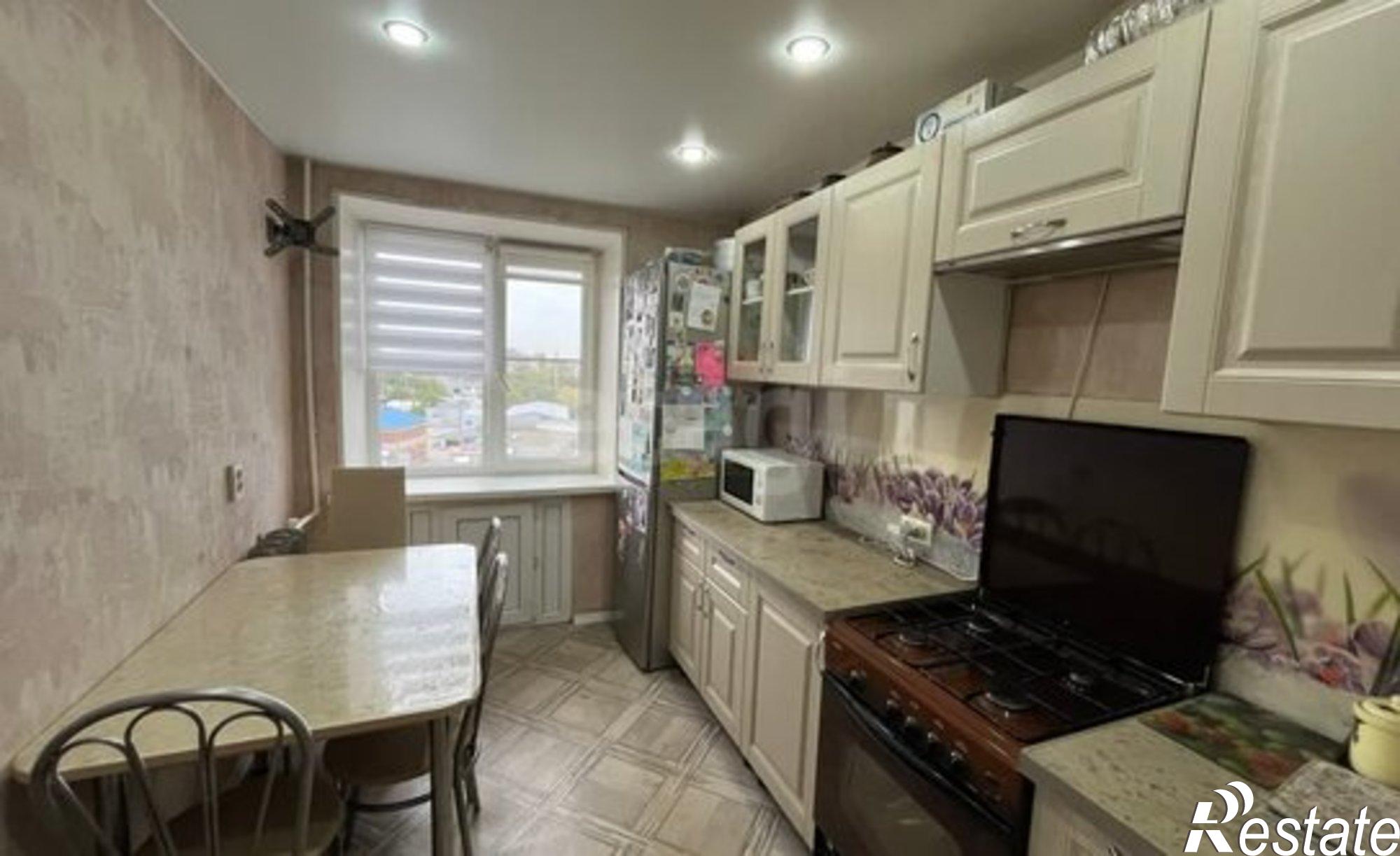 Купить квартиру за 4 450 000 рублей на проспект Строителей, 72