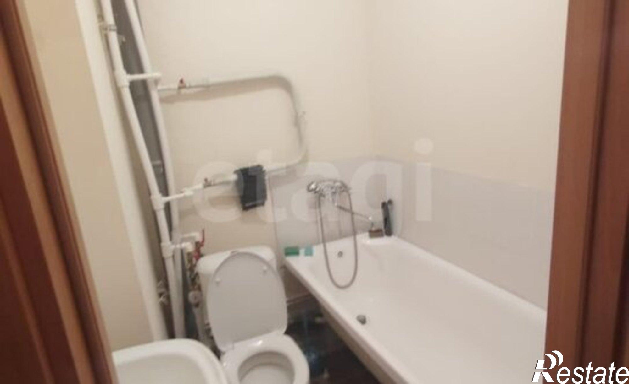 Купить квартиру за 2 100 000 рублей на 1-й Акмолинский проезд, 8