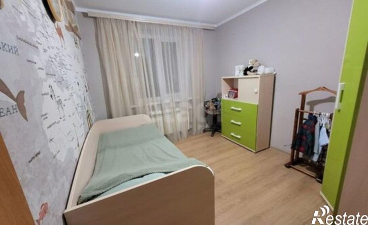 3-комн квартира улица Мира, 17В,  д. 17В
