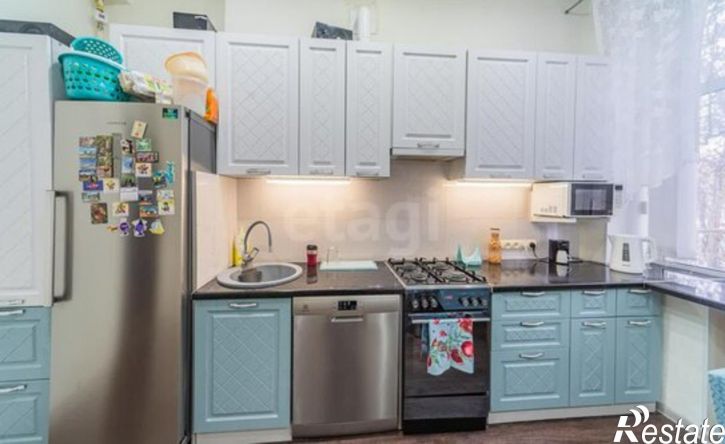 3-комн квартира проспект 50 лет Октября, 65,  д. 65