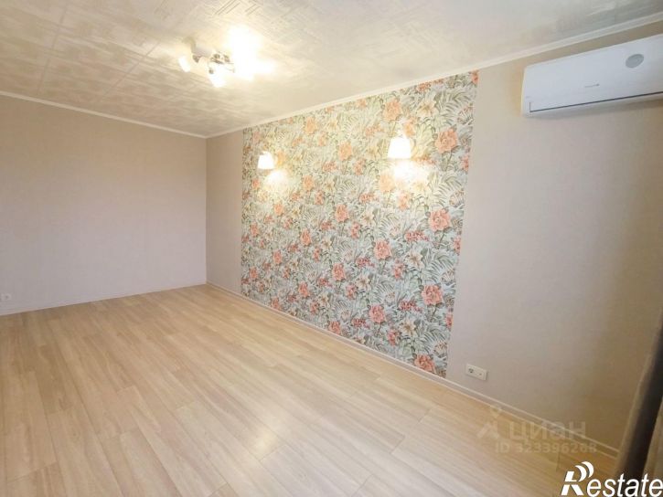 1-комн квартира ул Хрустальная, 55А,  д. 55А