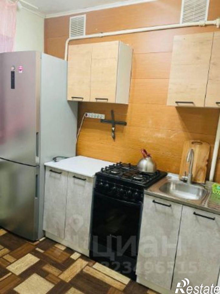 2-комн квартира Южно-Зелёная улица, 17,  д. 17