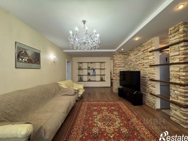 3-комн квартира 2-я Садовая улица, 42/46,  д. 42/46