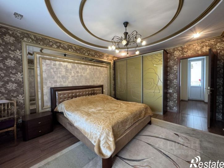 3-комн квартира 2-я Садовая улица, 42/46,  д. 42/46