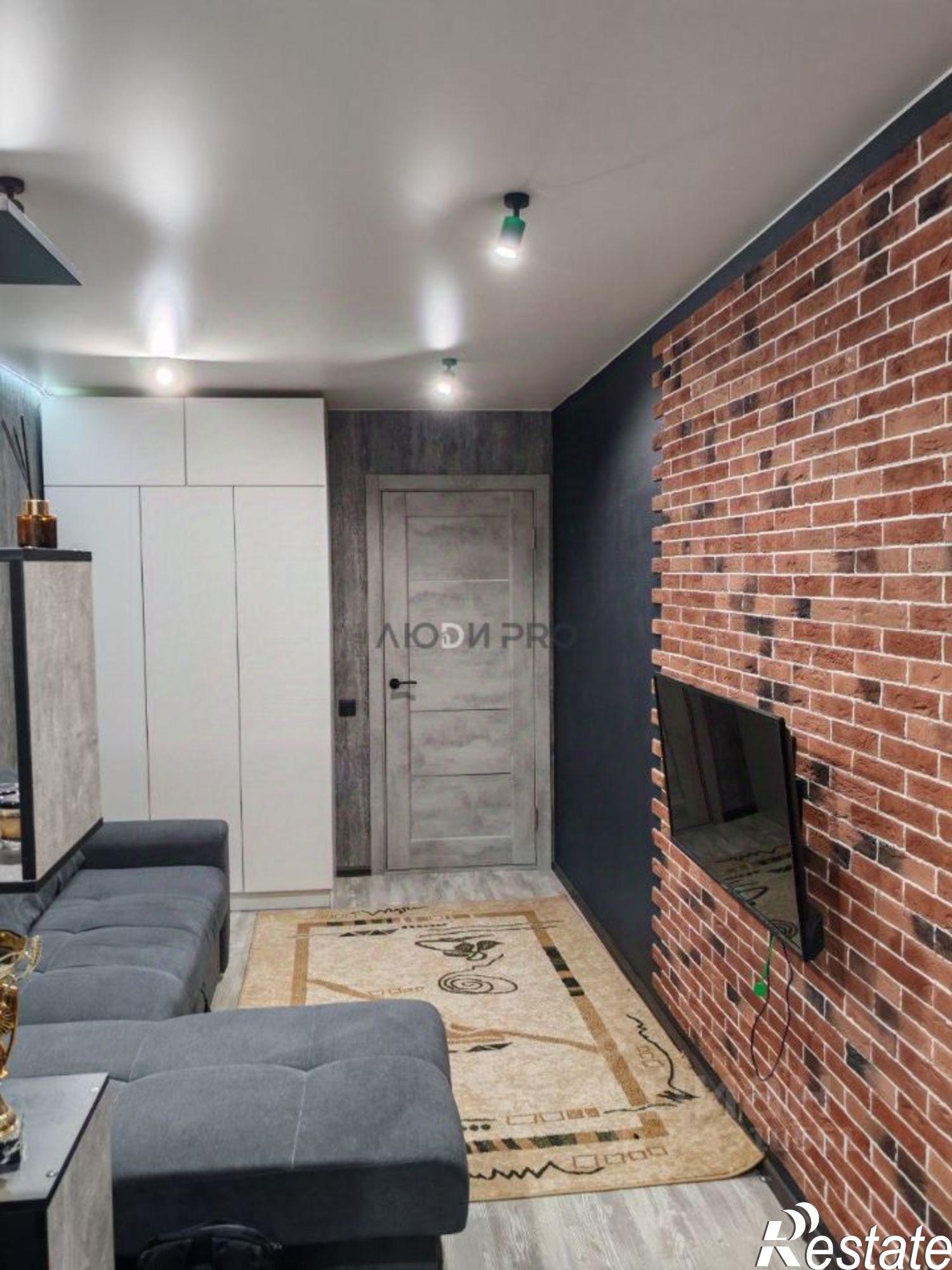 Купить квартиру за 4 900 000 рублей на ул им Емлютина Д.В., 47