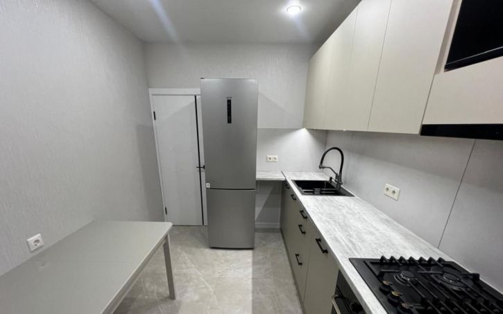 1-комн квартира Комсомольская, 6/8