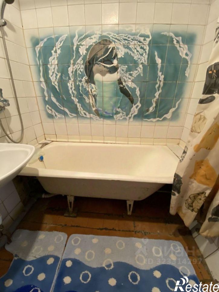 3-комн квартира улица Тархова, 3,  д. 3