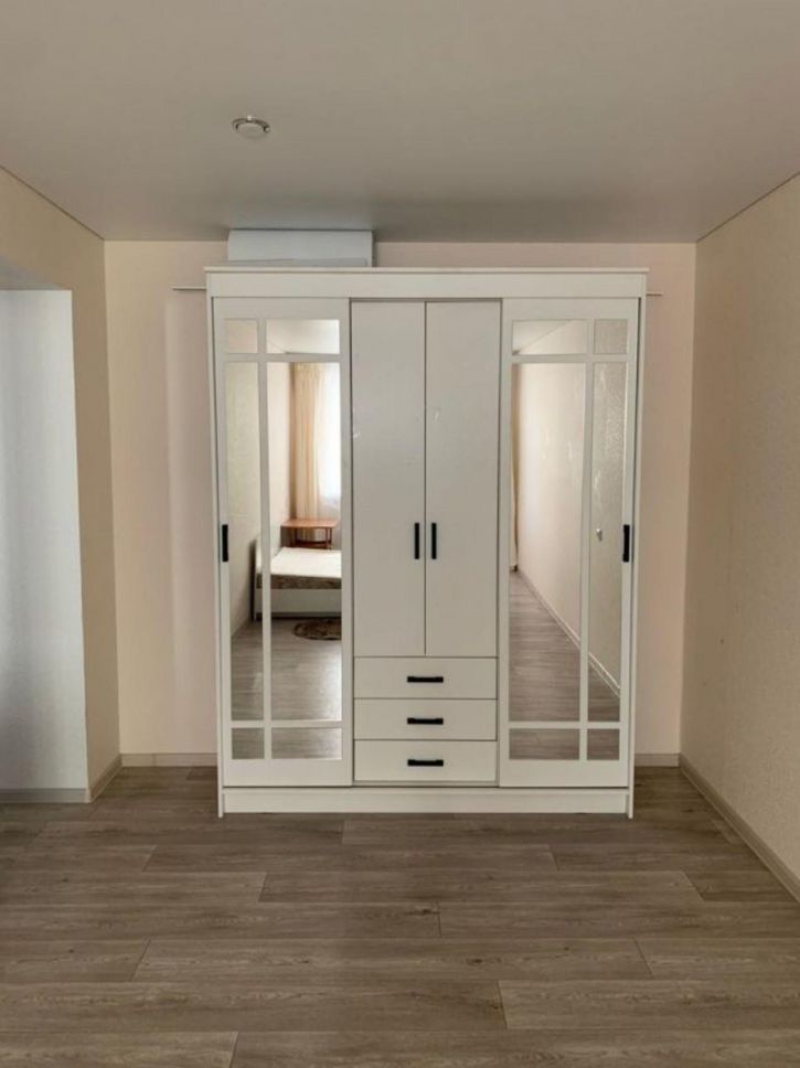 2-комн квартира имени Ф.А. Блинова улица, 52