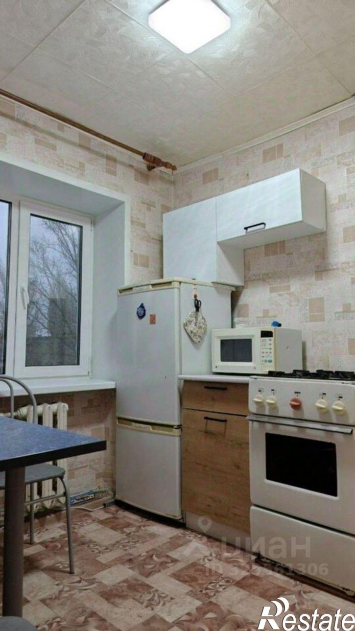 1-комн квартира пр-кт им 50 лет Октября, 136,  д. 136