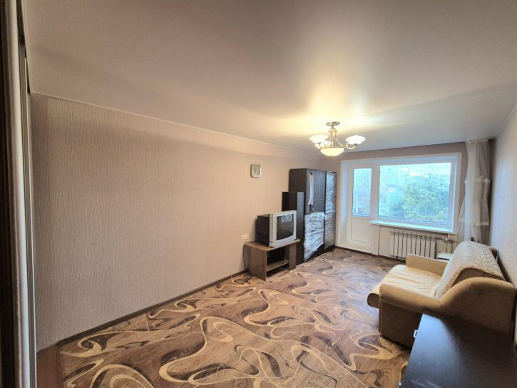 1-комн квартира им Е.Ф. Григорьева ул., 46