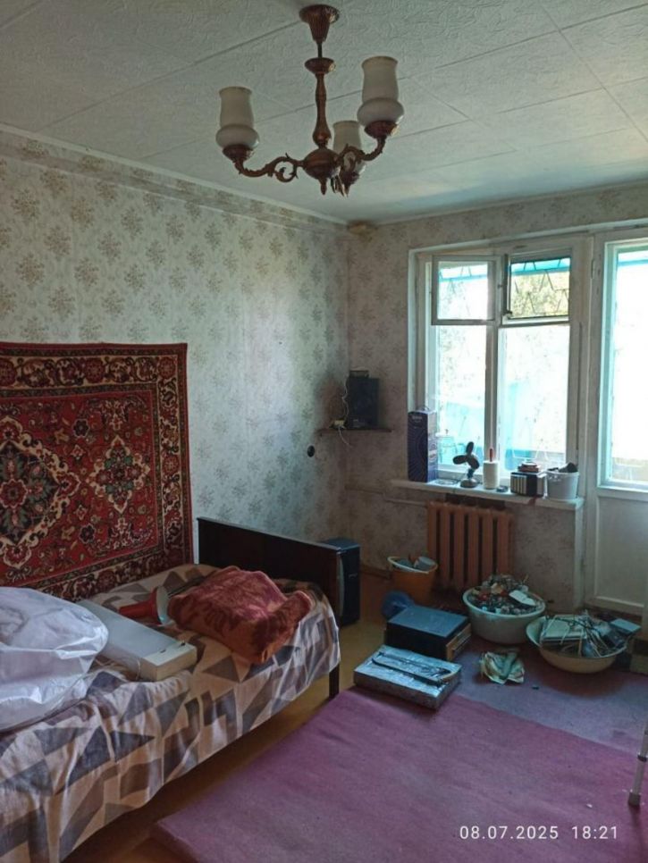 3-комн квартира Академика Антонова ул, 21