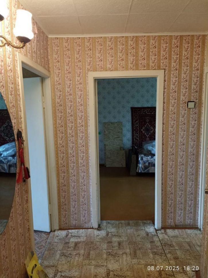 3-комн квартира Академика Антонова ул, 21