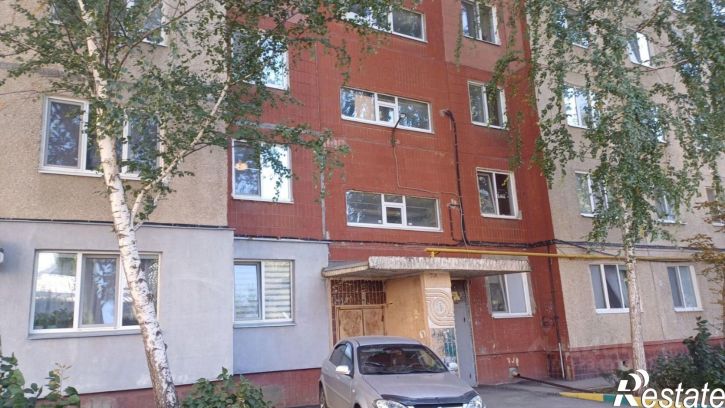 3-комн квартира пр-кт Строителей, 16А,  д. 16А