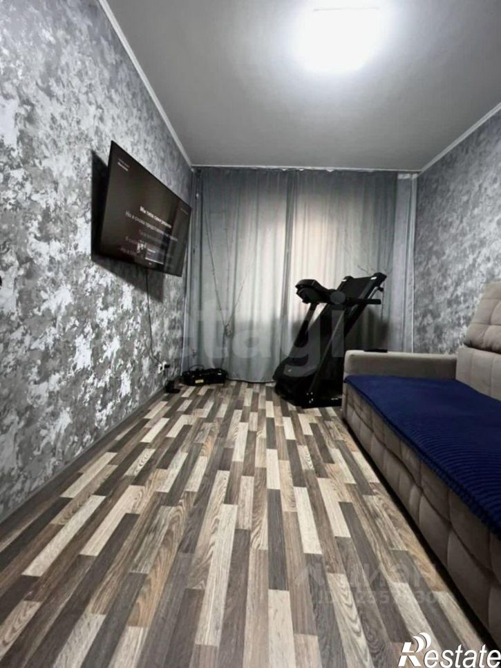 2-комн квартира улица Романтиков, 48Б,  д. 48Б