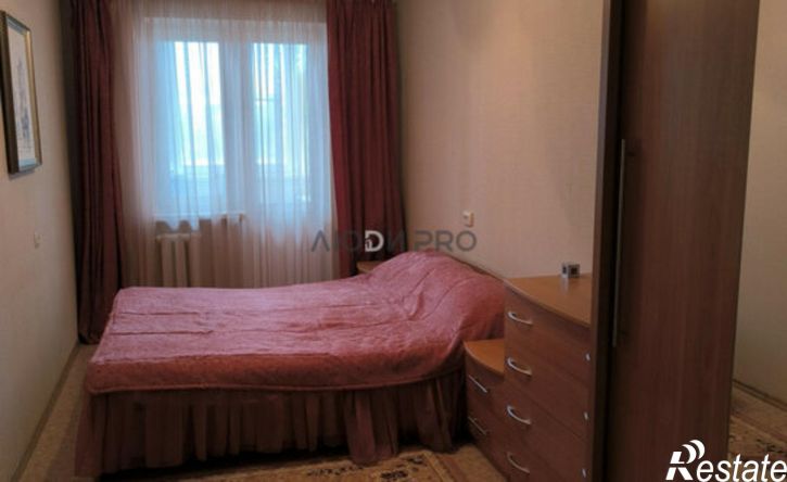 3-комн квартира пр-кт Строителей, 4,  д. 4