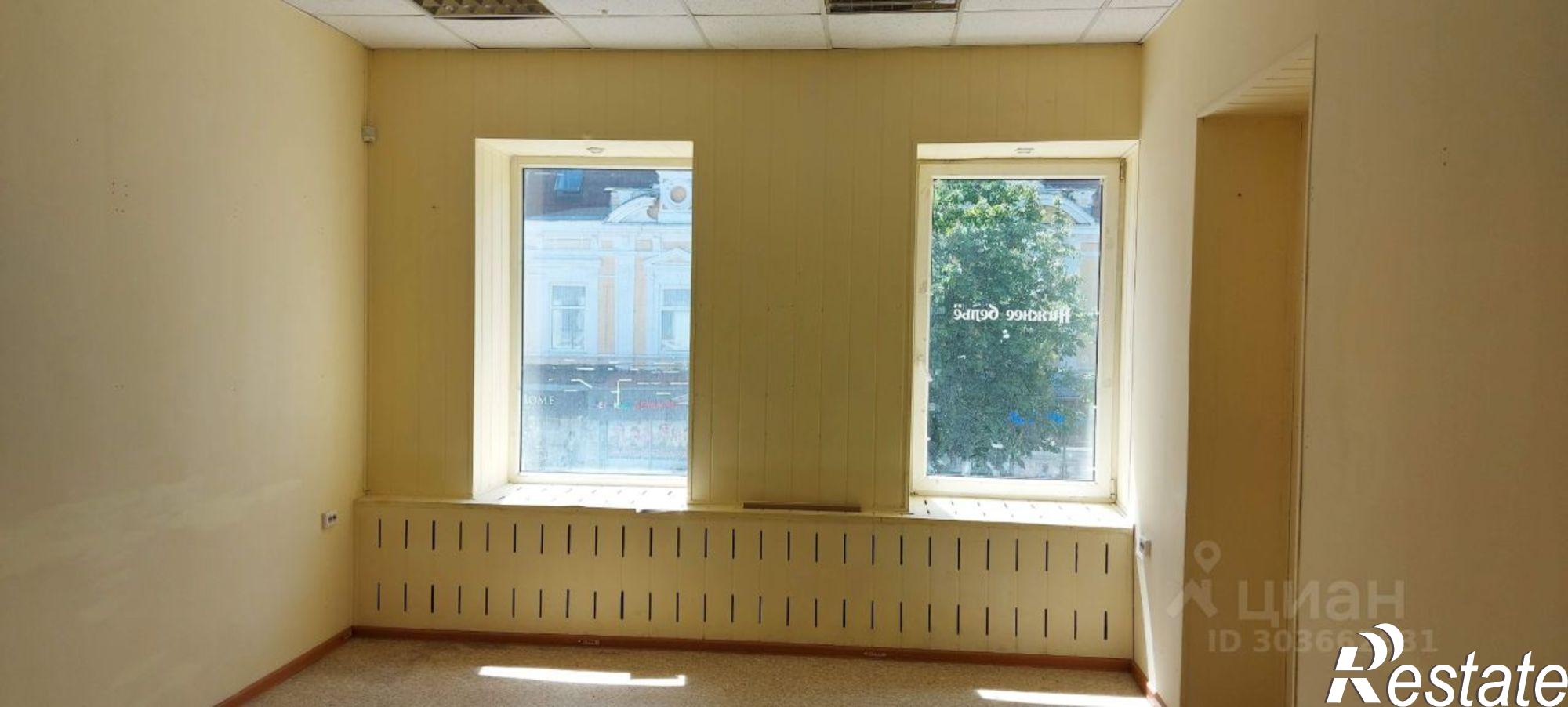 Купить торговое помещение за 32 000 000 рублей на пр-кт им Петра Столыпина, 32