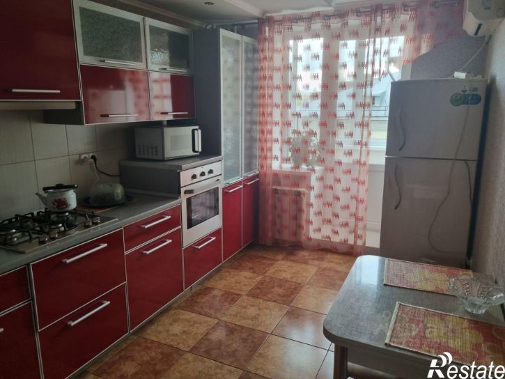 3-комн квартира проспект 50 лет Октября, 7,  д. 7