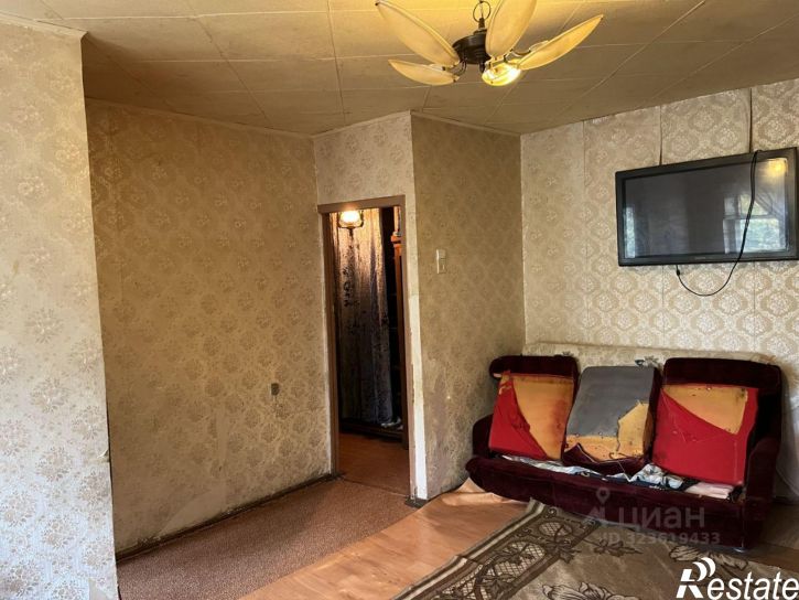 3-комн квартира пр-кт им 50 лет Октября, 136,  д. 136