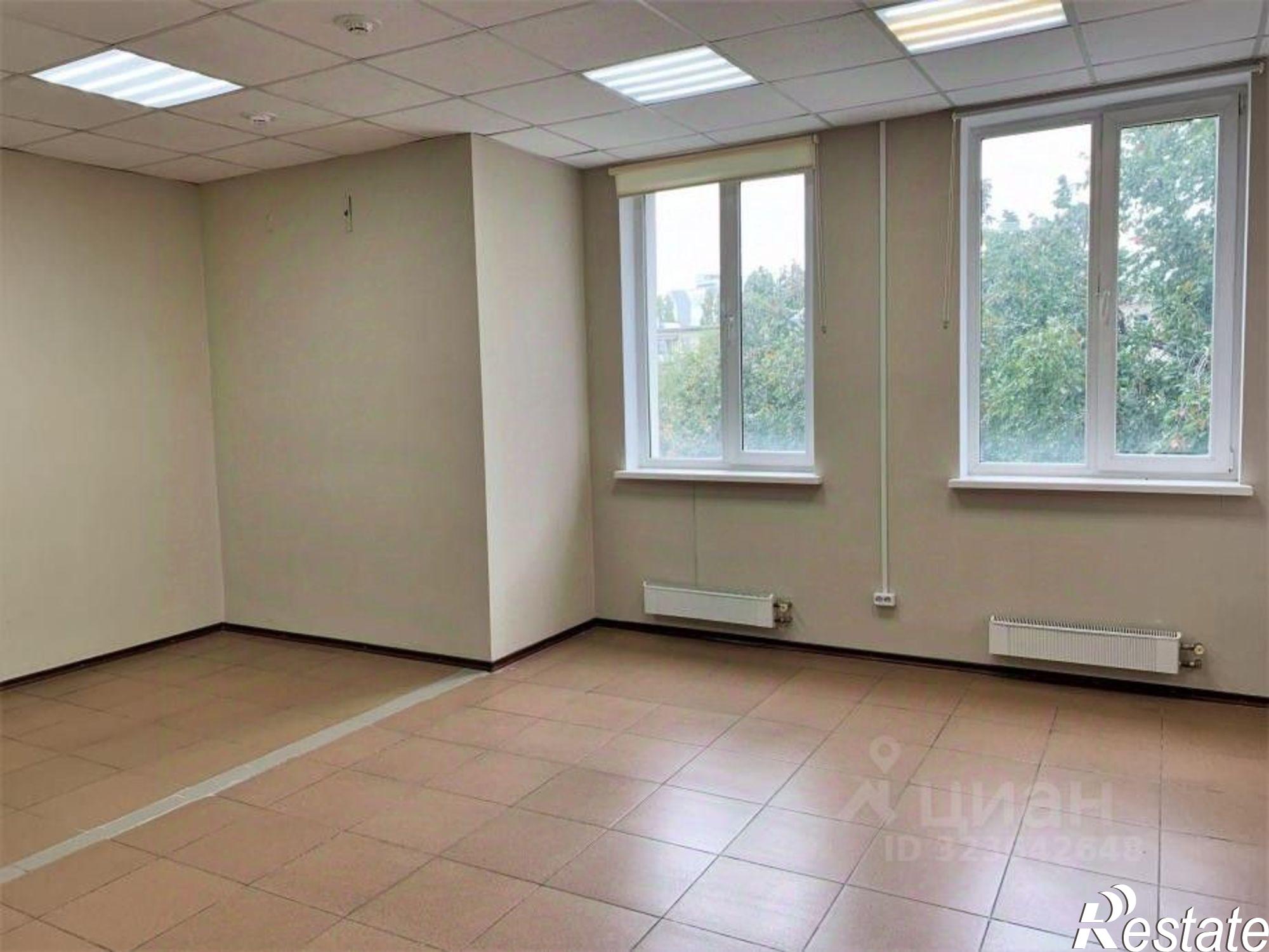 Сдать офис, помещение под офис за 105 011 рублей на ул им Слонова И.А., 1