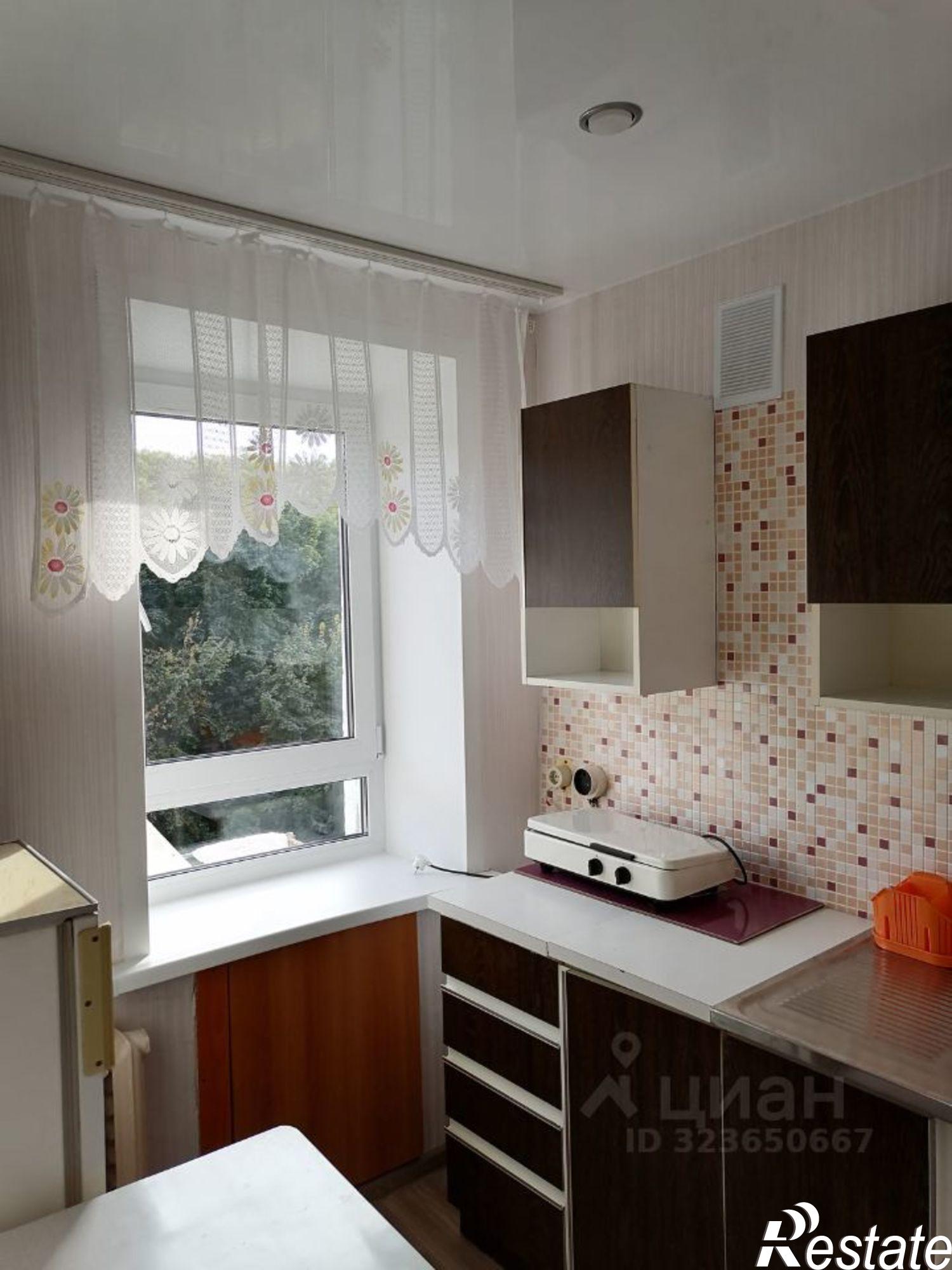 Сдать квартиру за 12 000 рублей на ул Гвардейская, 3А