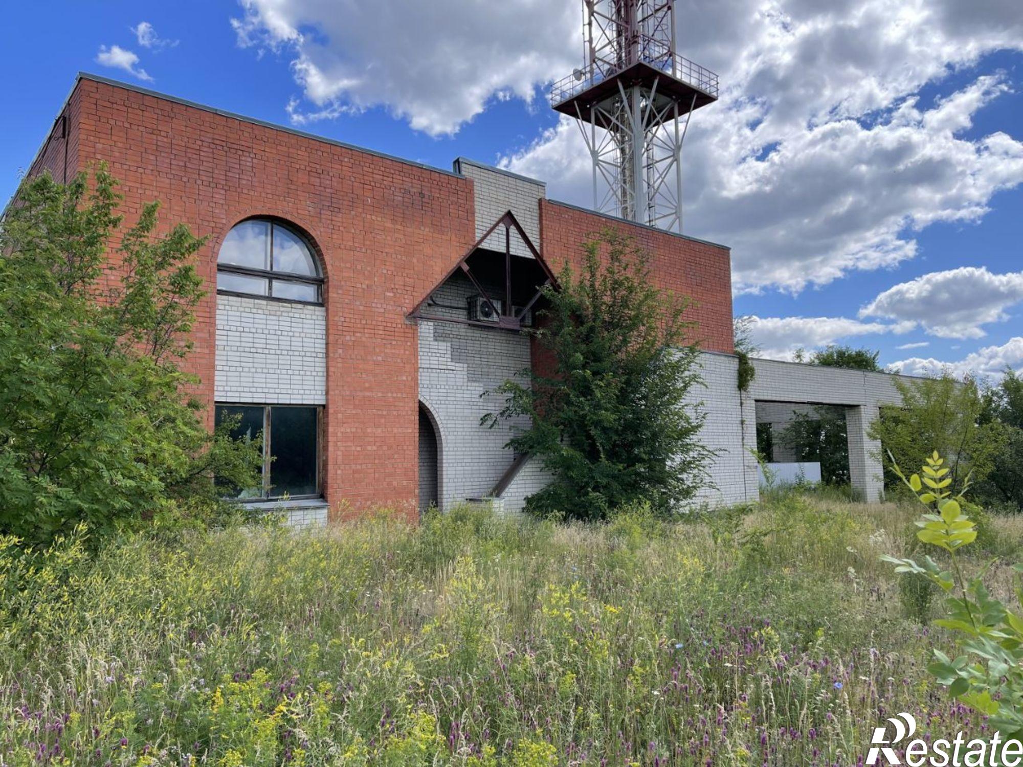 Купить ОСЗ, отдельно стоящее здание за 8 976 200 рублей на Комсомольская улица, 146